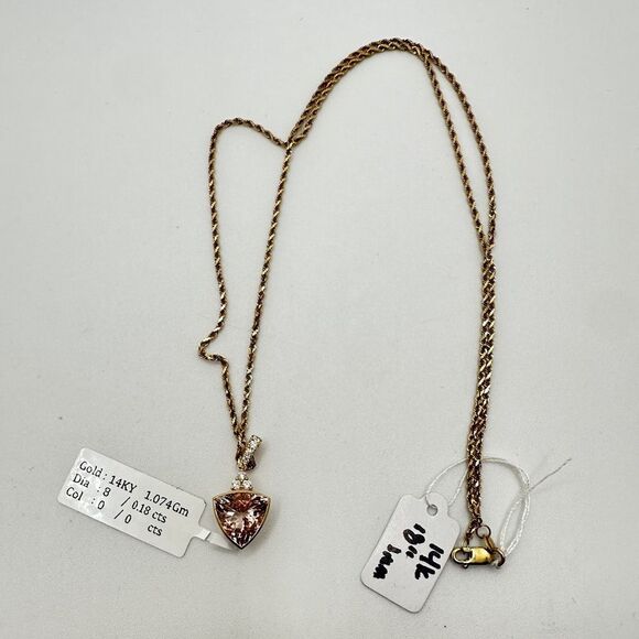 NWT 10mm trillion cut morganite w/ accent .18ct diamonds set in 14k YG necklace! - Picture 10 of 15